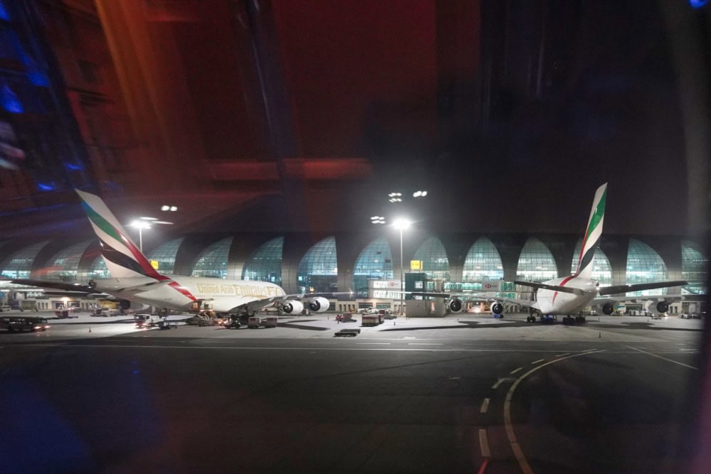エミレーツ航空B777-300ER新型ファーストクラス搭乗記・肘掛けのリクライニングボタンエミレーツ航空B 777-300ER新型ファーストクラス搭乗記・ドバイ国際空港