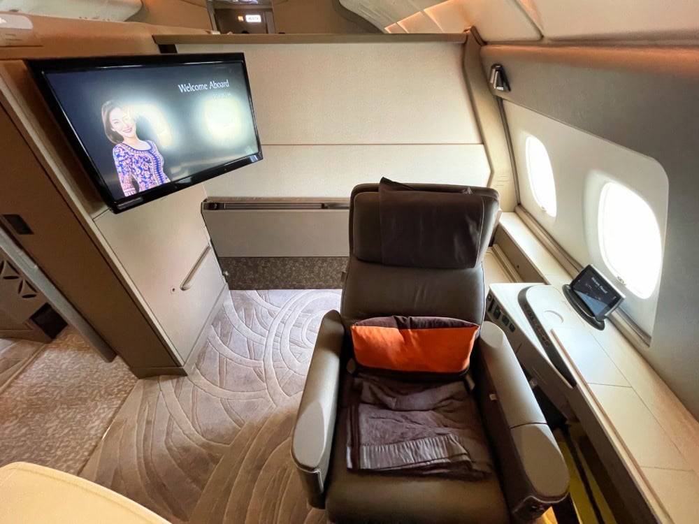 シンガポール航空スイート搭乗記・1Aを正面から