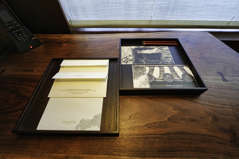 HOTEL THE MITSUI KYOTO宿泊記・文机のレターセット