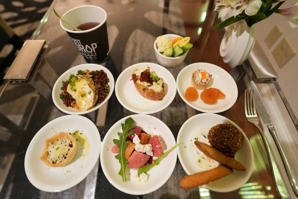 ザ・リッツカールトンサンフランシスコ宿泊記・クラブラウンジ・オードブル＆カクテルタイム・実際の食事