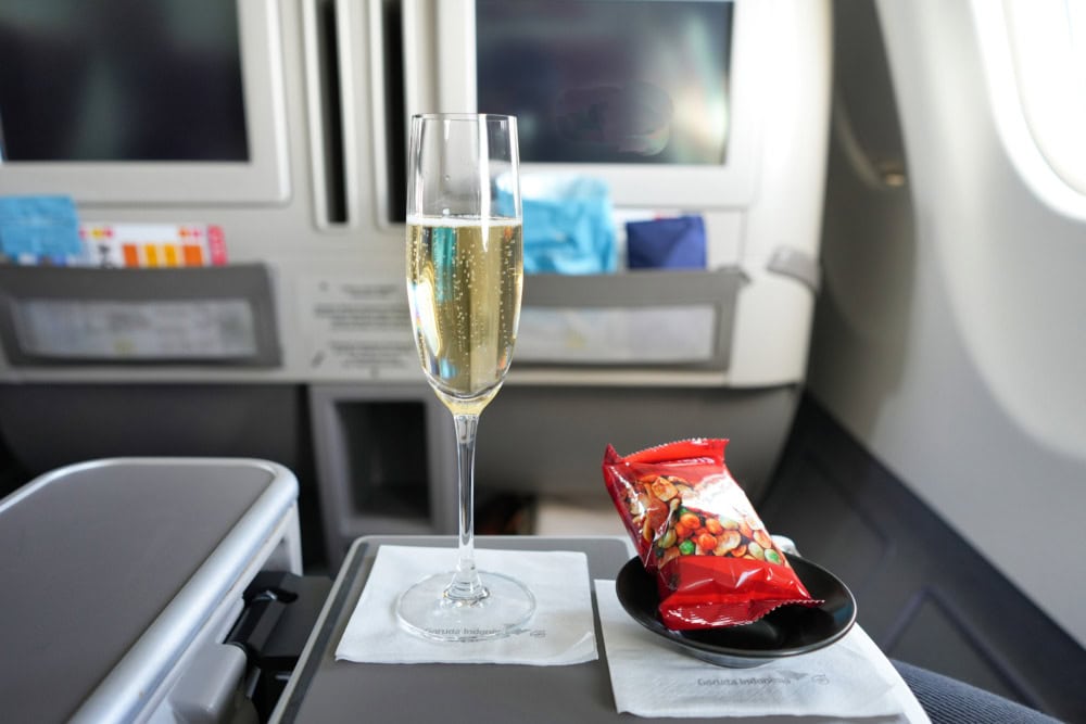 ガルーダインドネシア航空ビジネスクラス搭乗記/ドリンクサービス