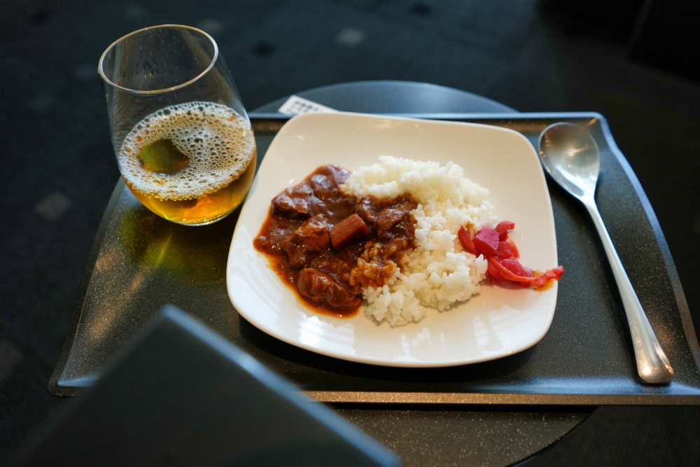 ANAカレー小盛り