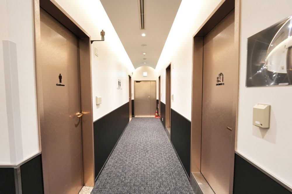 成田国際空港第1ターミナル・NARITAPREMIERLOUNGE・シャワーブース