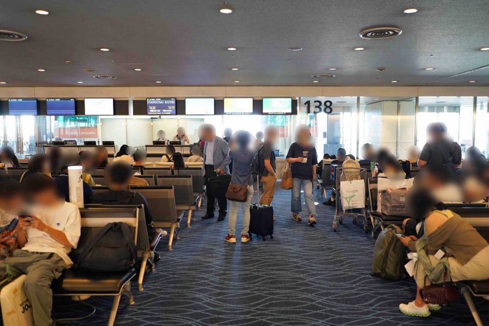 エバー航空ビジネスクラス搭乗記・地下の搭乗口