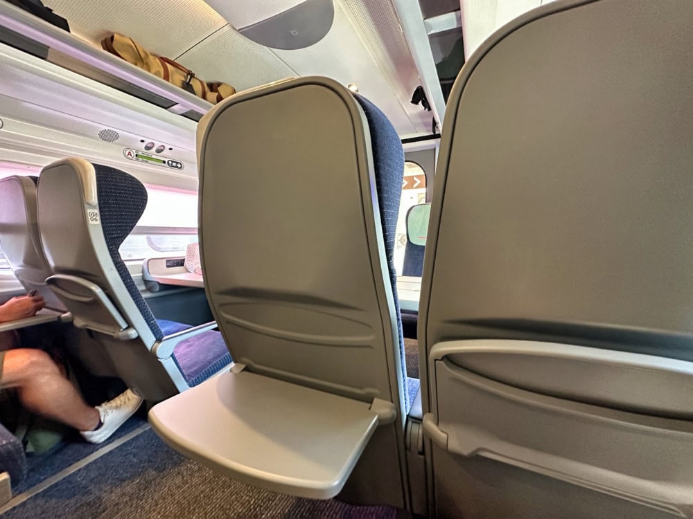 ロンドンと湖水地方を結ぶ電車