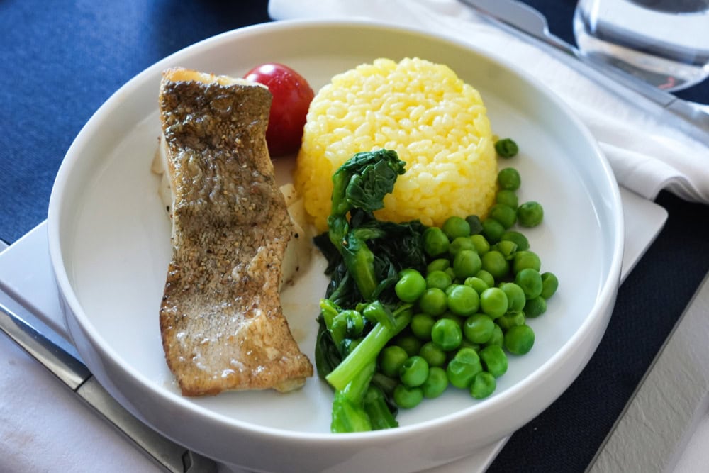 エールフランス・ビジネスクラス搭乗記・魚介類料理