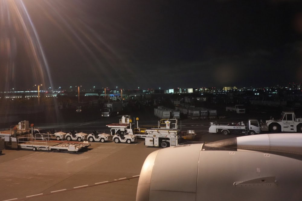 キャセイパシフィック航空プレミアムエコノミー搭乗記・到着