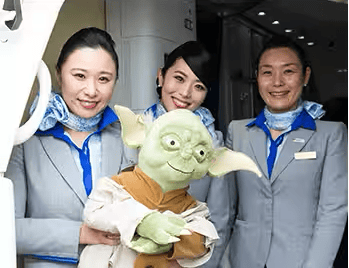ANA国内線搭乗記・スターウォーズジェット・ヨーダ人形