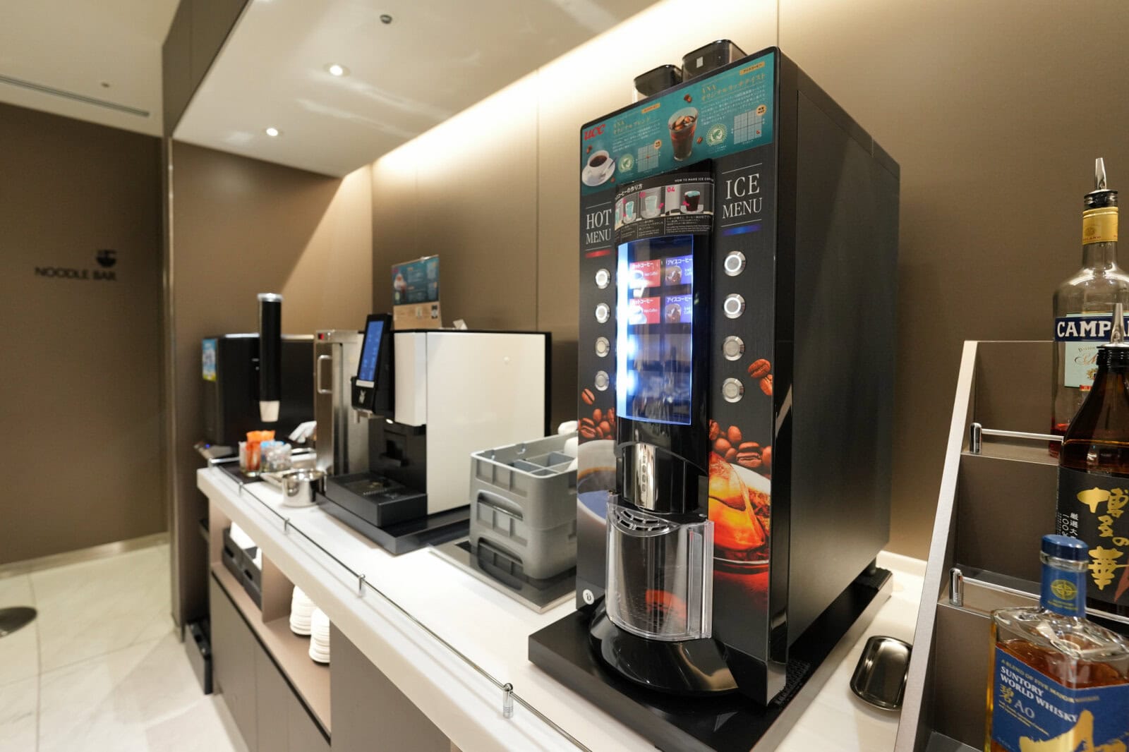 ANAラウンジ・ドリンクカウンター