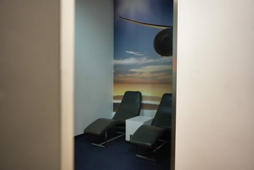フランクフルト空港・ Lufthansa Business Lounge A13 (Schengen)仮眠室