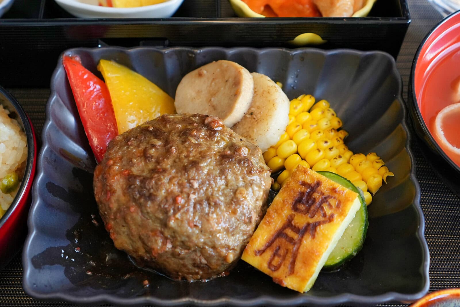 スターラックス航空ビジネスクラス搭乗記・機内食編・胡同焼肉