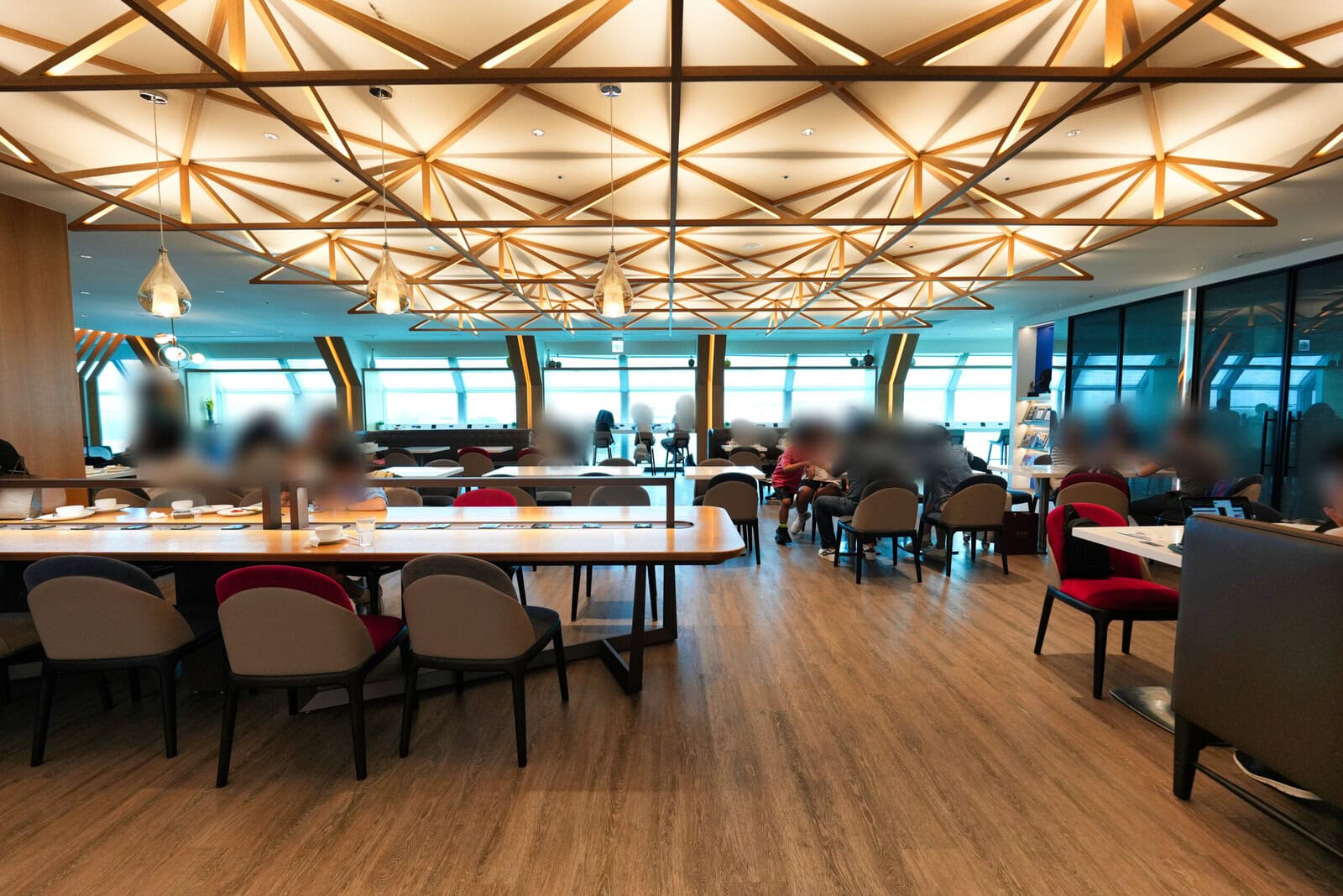 台湾桃園国際空港第2ターミナル・Oriental Club Lounge・インテリア2