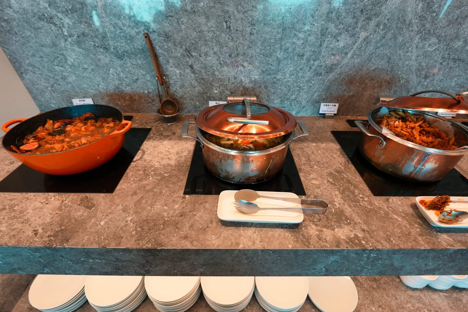 台湾桃園国際空港第2ターミナル・Oriental Club Lounge・温菜