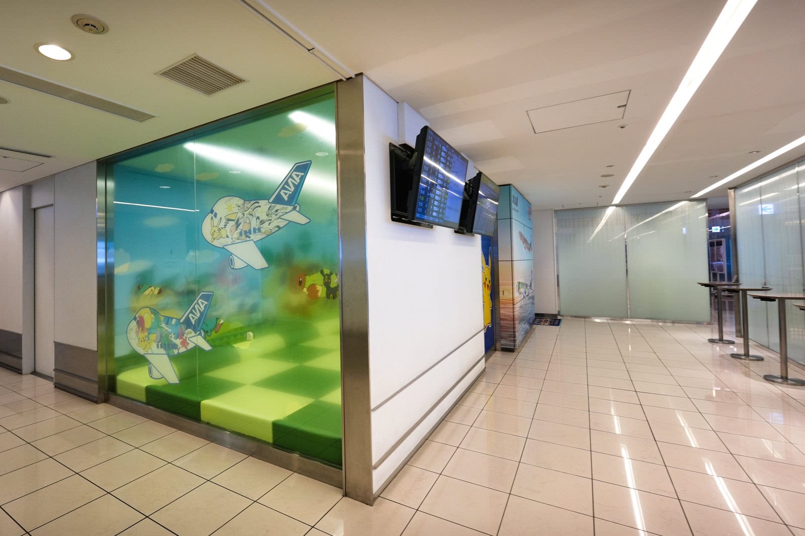 羽田空港ANAラウンジ本館南のキッズルームはポケモン仕様