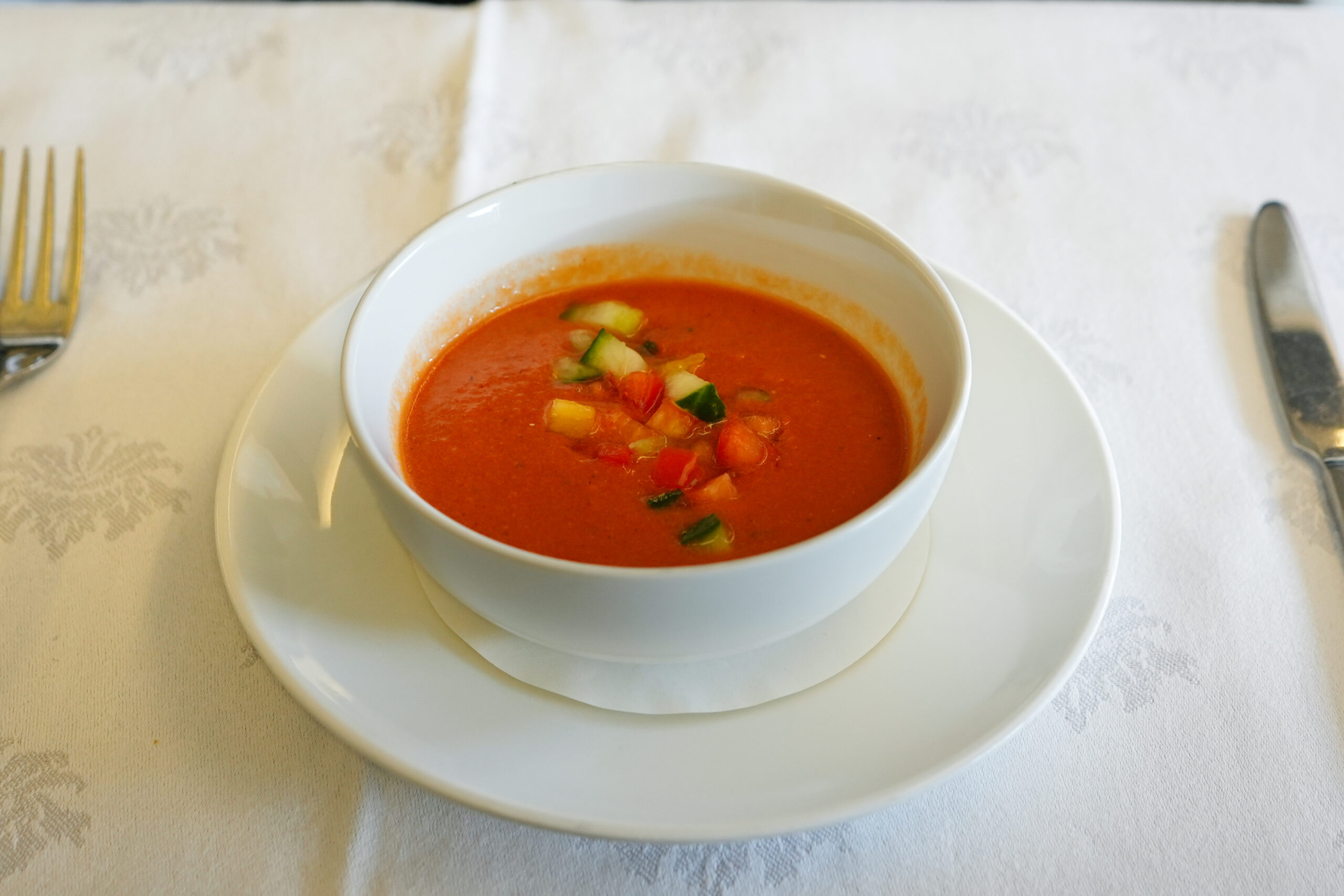 オーストリア航空ビジネスクラス搭乗記・機内食編・復路のスープ