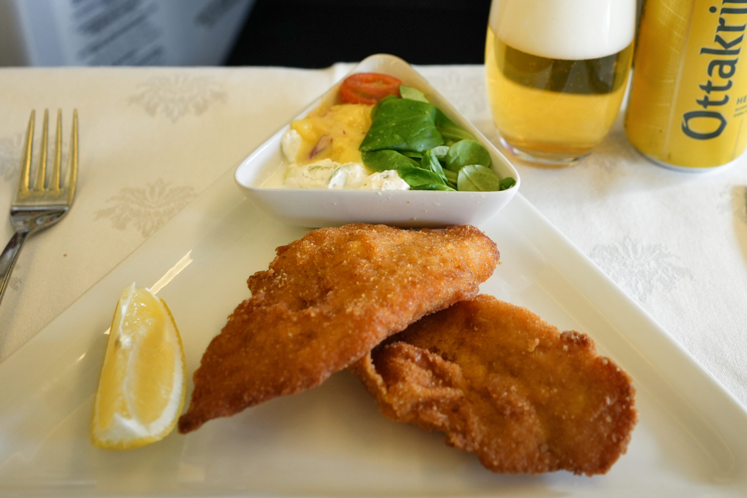 オーストリア航空ビジネスクラス搭乗記・機内食編・復路のメイン