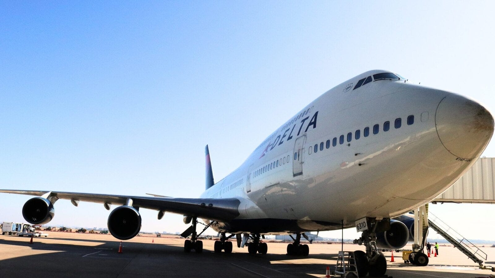 デルタ航空
