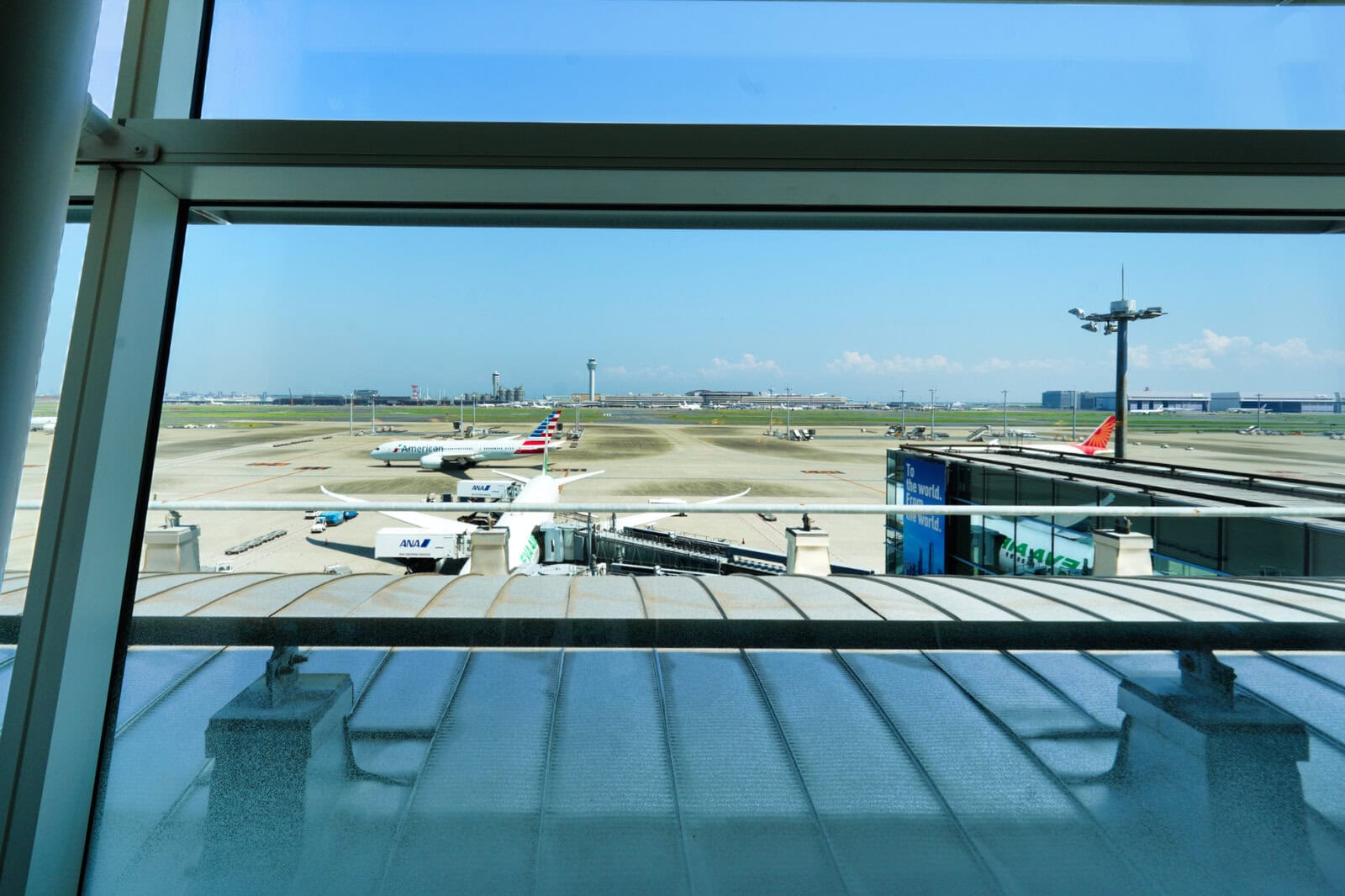 羽田空港ANAラウンジ・窓からの眺め