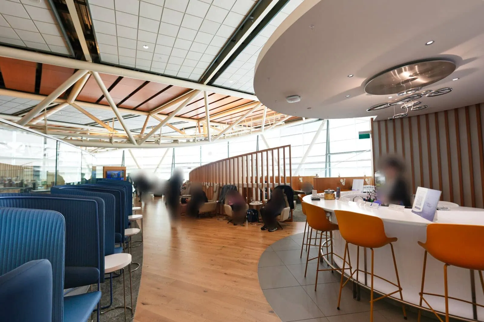 バンクーバー国際空港・スカイチームラウンジ・インテリア・入口