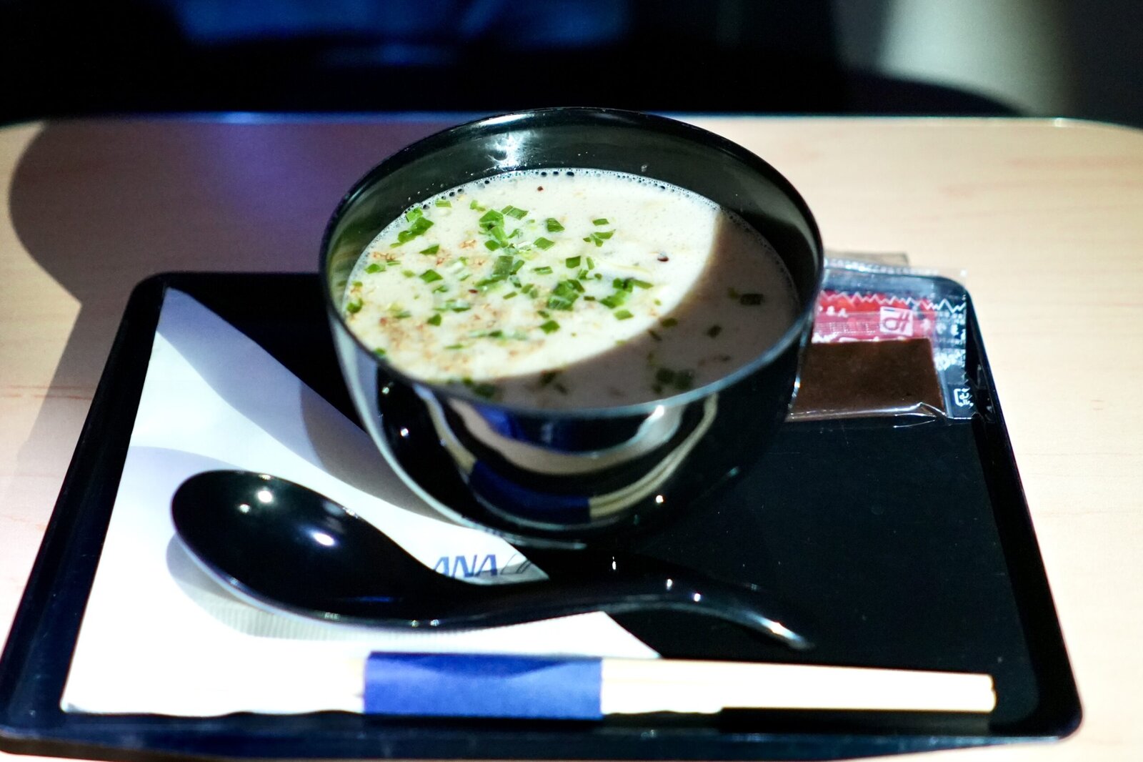 ANAオリジナルとんこつラーメン