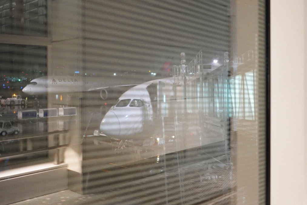羽田空港に着陸