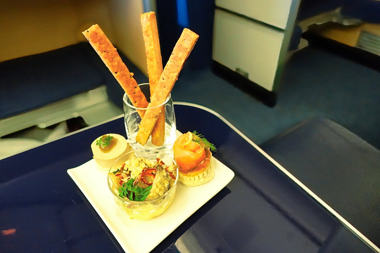 ANAファーストクラス機内食・アミューズ