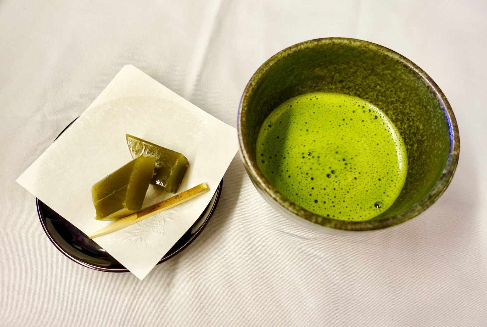 ANAファーストクラス機内食・お抹茶と羊羹