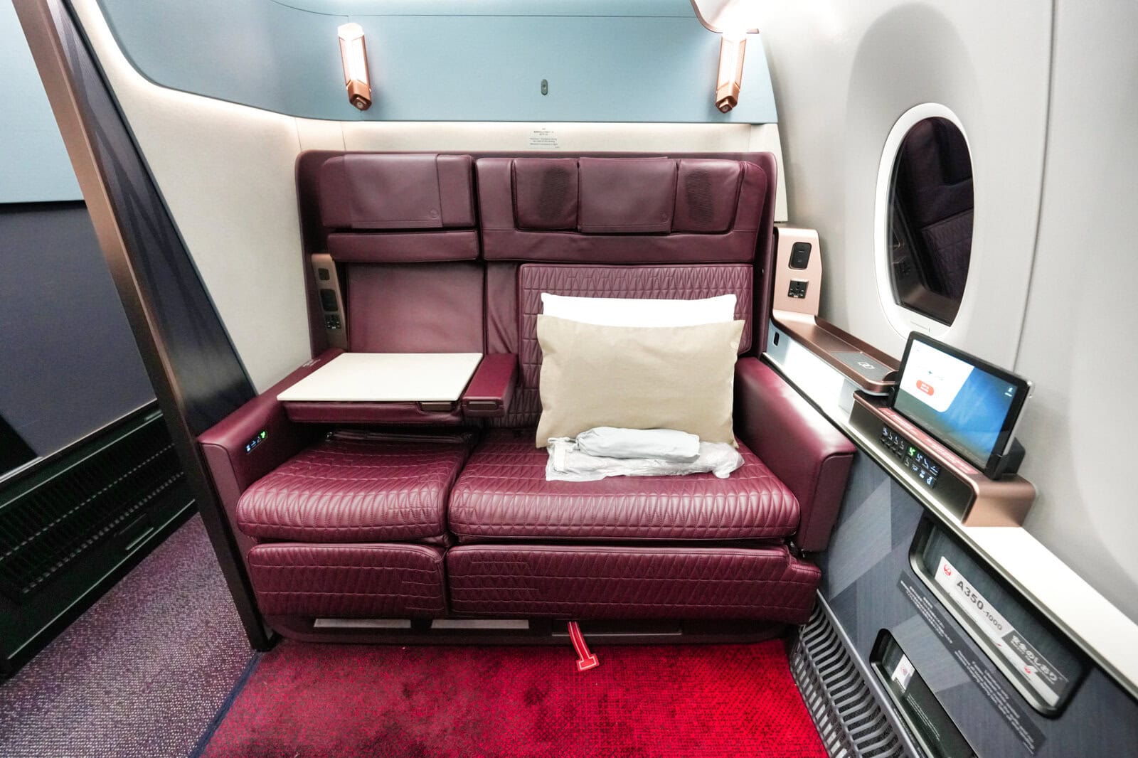 JAL A350-1000 First Class 1A seat view