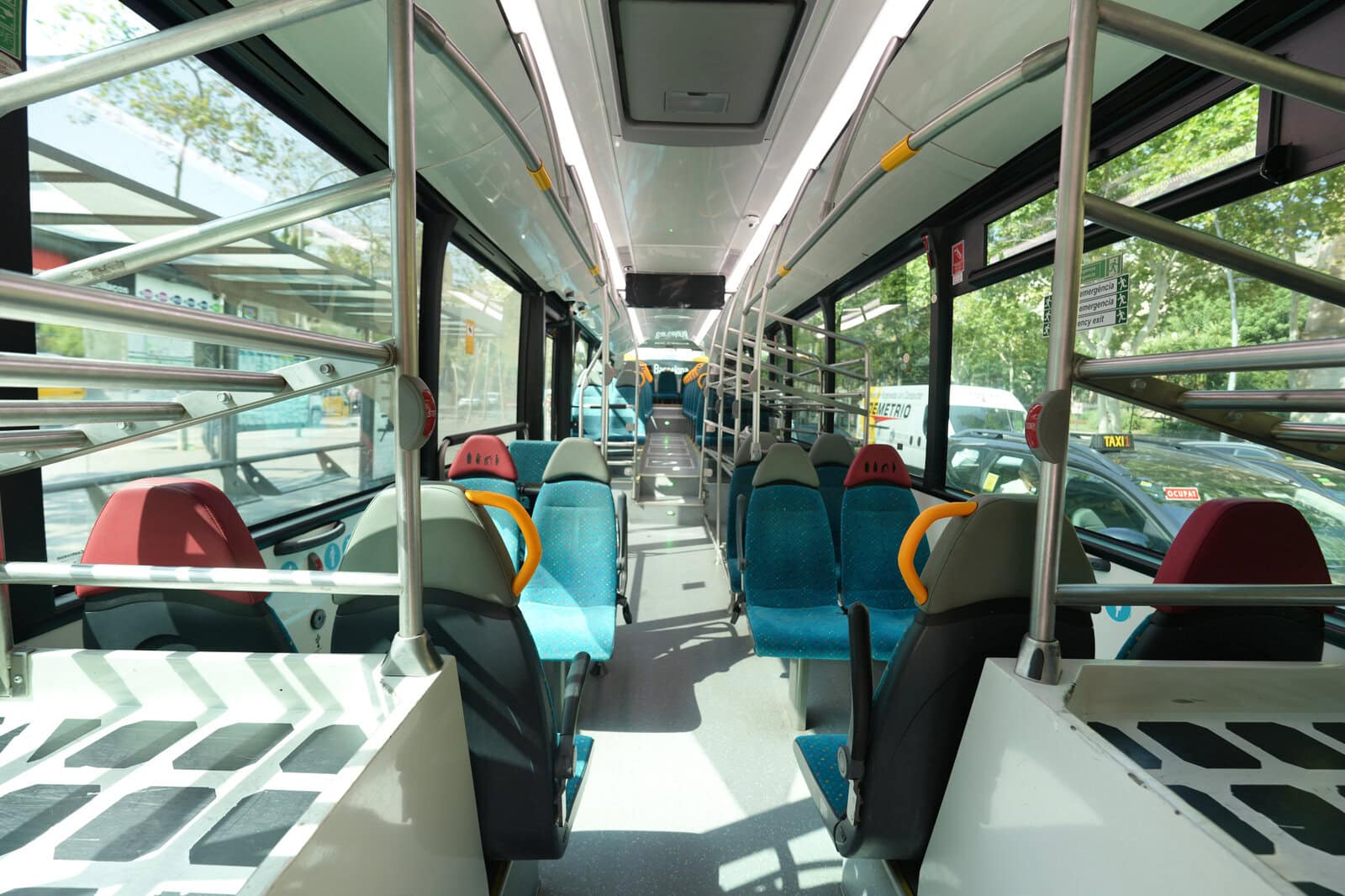 Aerobusの車内