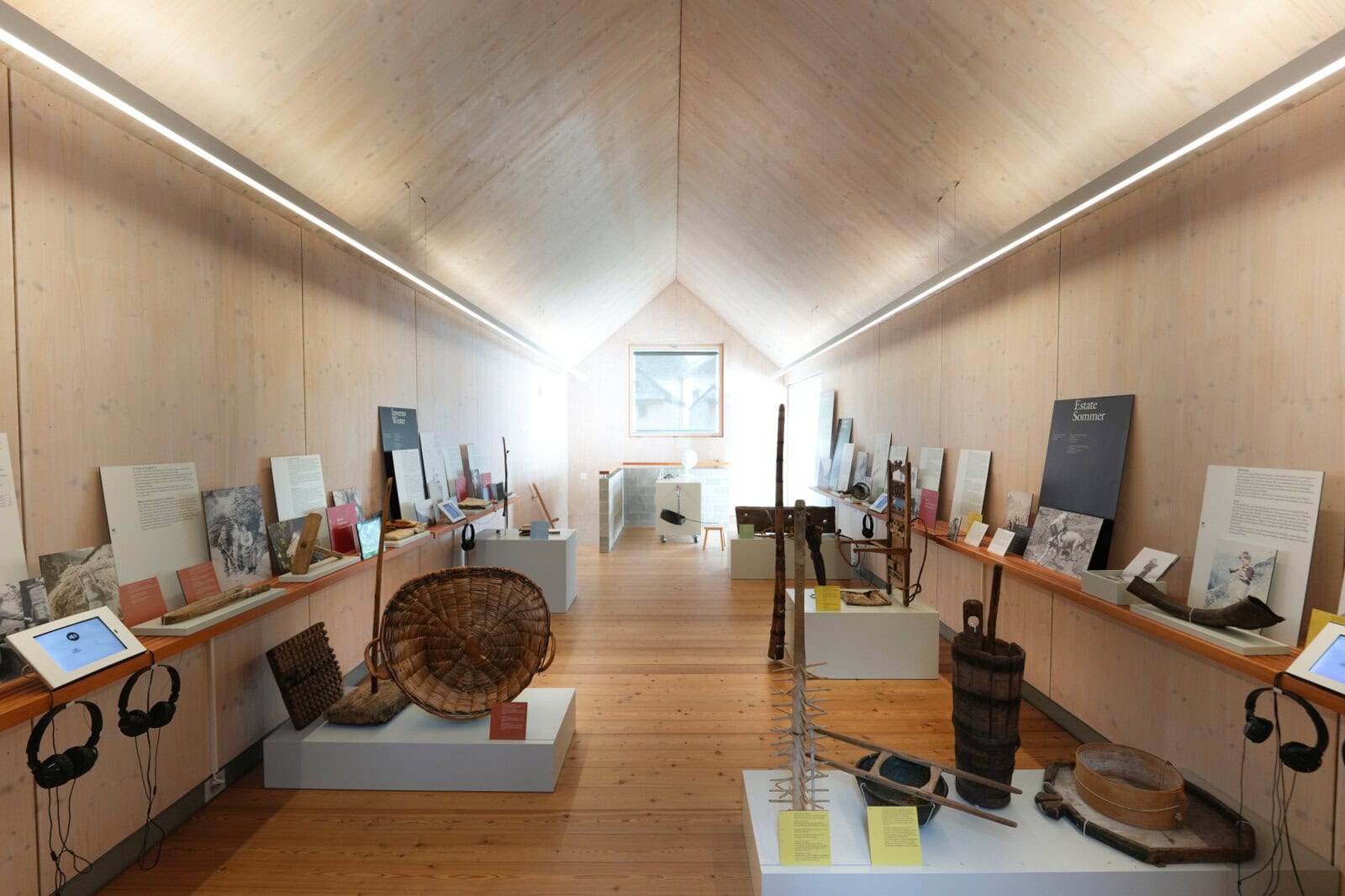 本館上階の展示