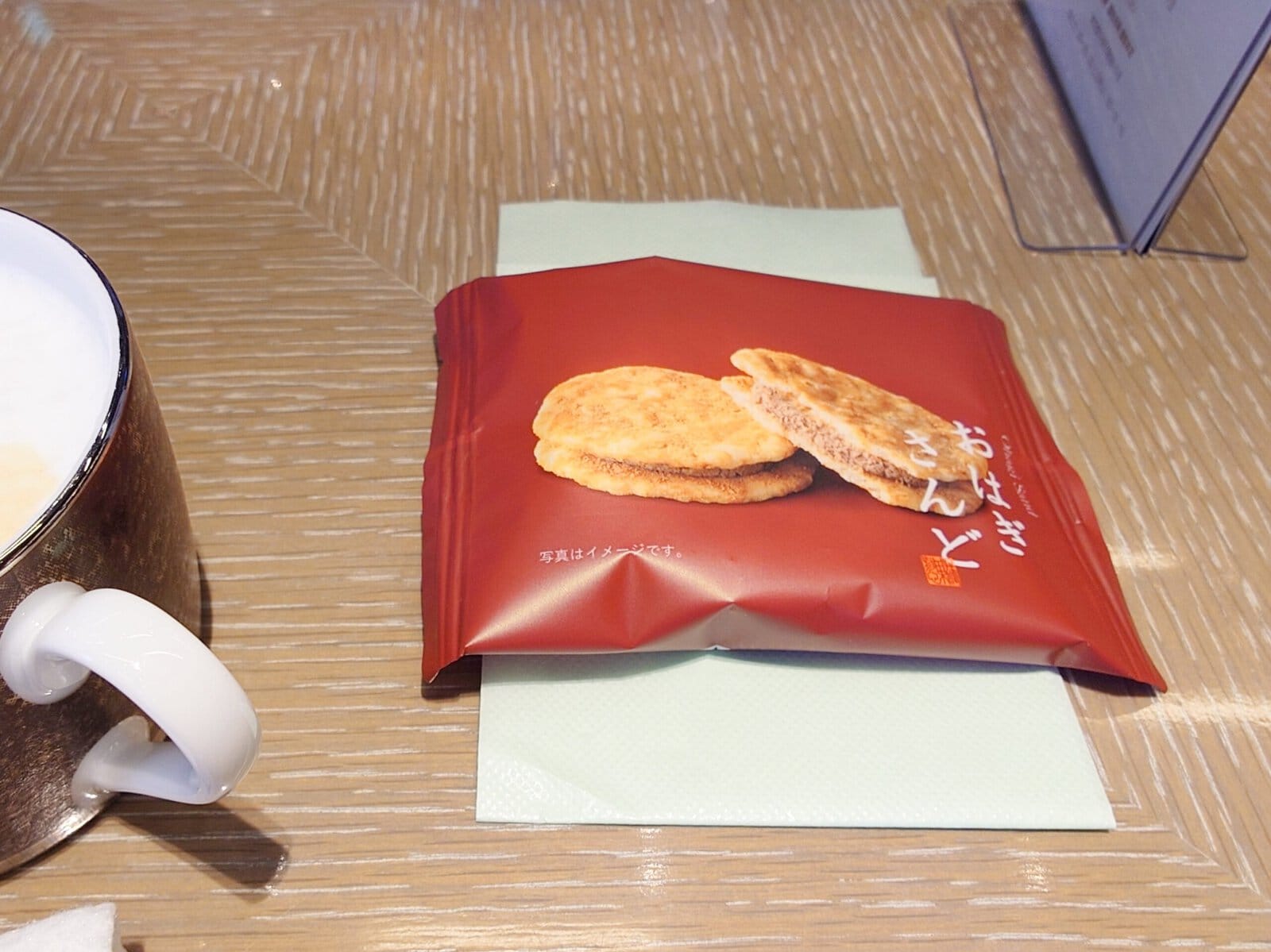 銀座ダイナースクラブラウンジ2026年7月のお菓子