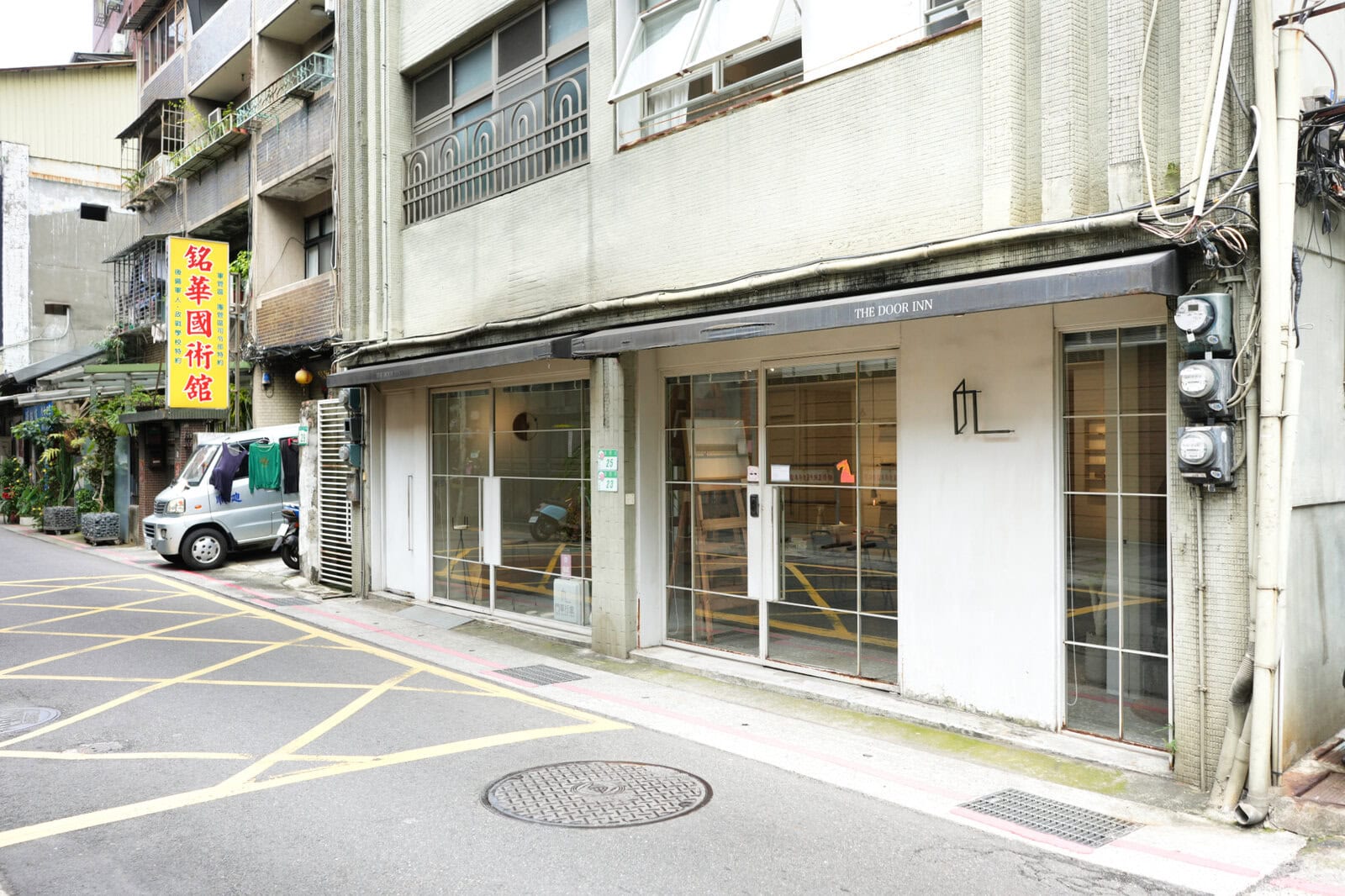 The Door Inn/外観