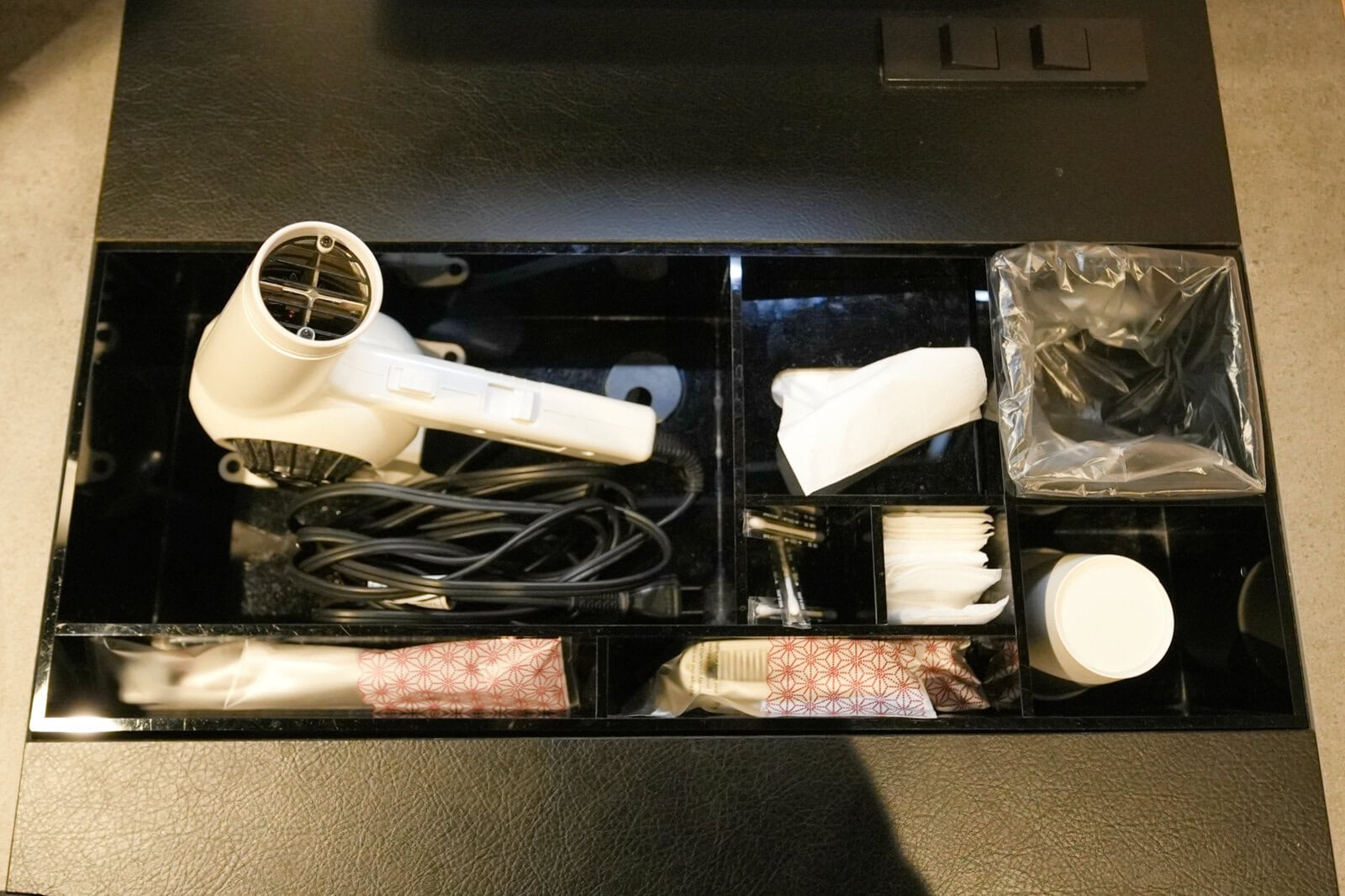 POWER LOUNGE PREMIUM・シャワールームのアメニティ