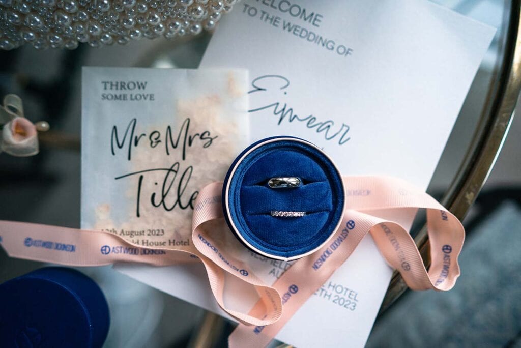 wedding day details