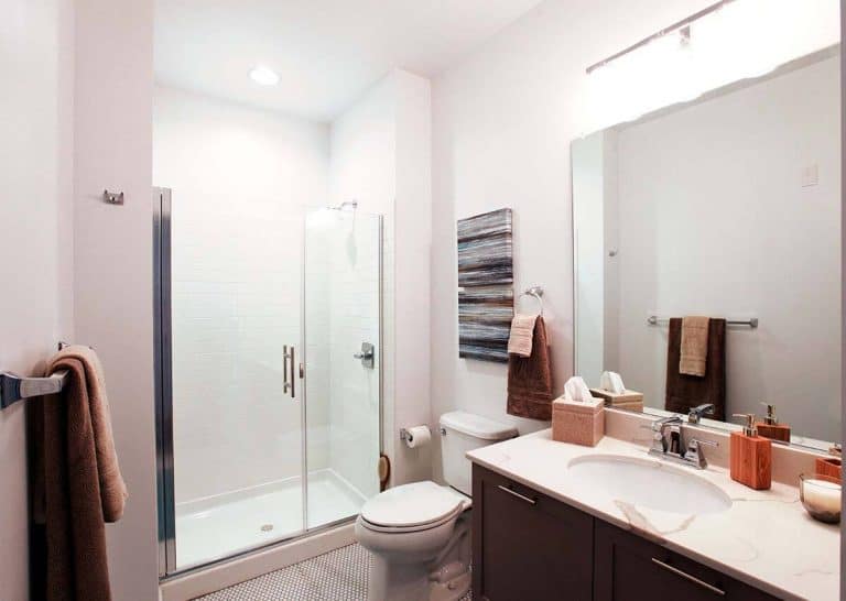 Luxurious and energy efficient bath features