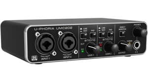Behringer U-Phoria UMC202