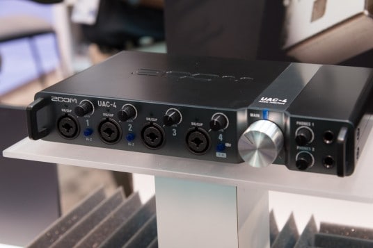 Zoom UAC-4 Interface