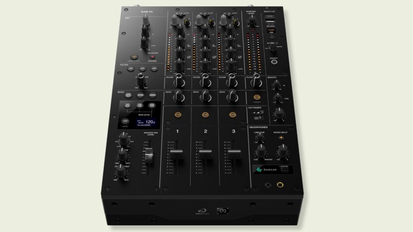 AlphaTheta DJM-V5