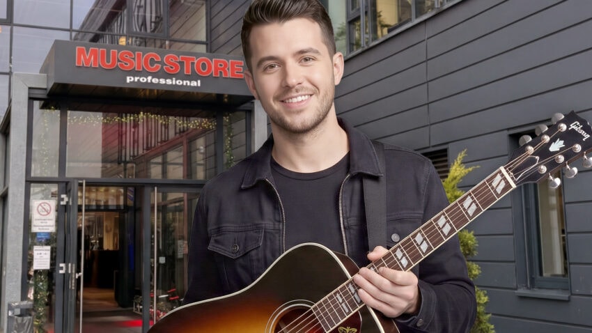 Music Store Angebote KW17 mit Gitarre, Westerngitarre, Keyboards, Synthesizer & Kopfhörer