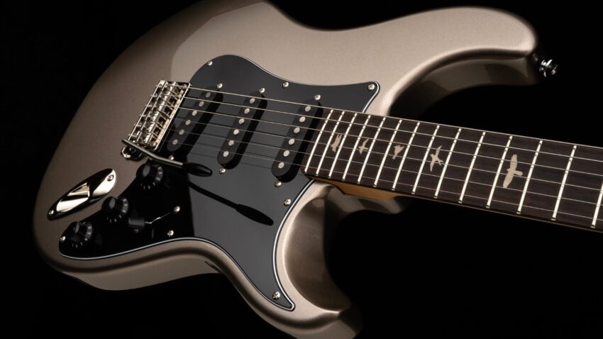 PRS SE Silver Sky Defender Limited Edition