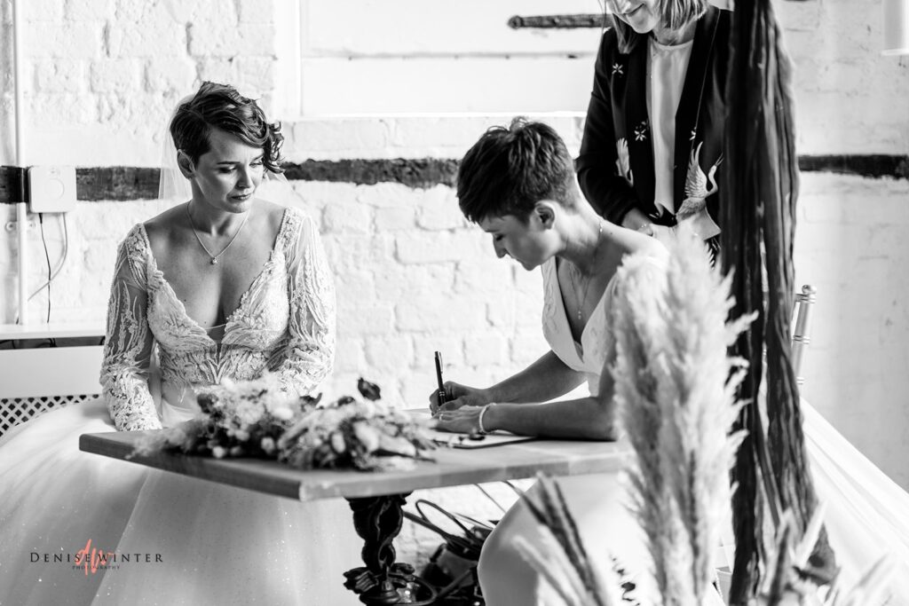 Candid Lillibrooke Manor wedding photography