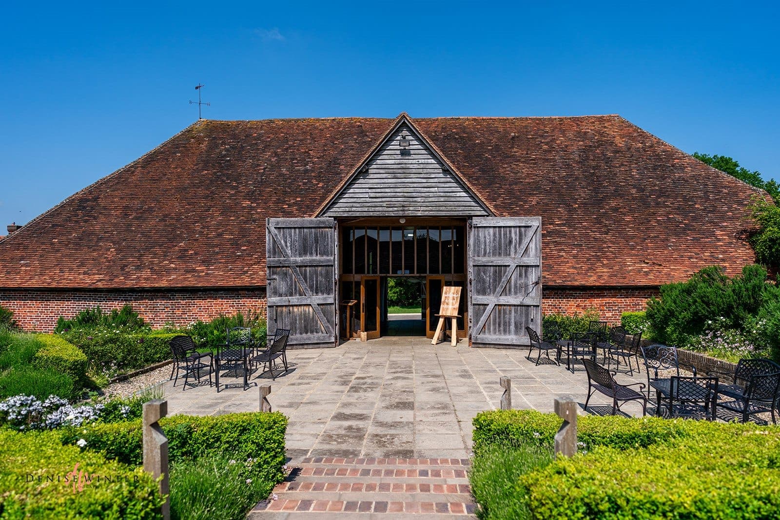ufton court wedding ceremony barn