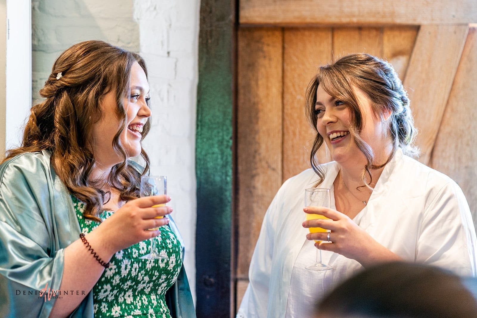 story telling wedding photography at Ufton Court