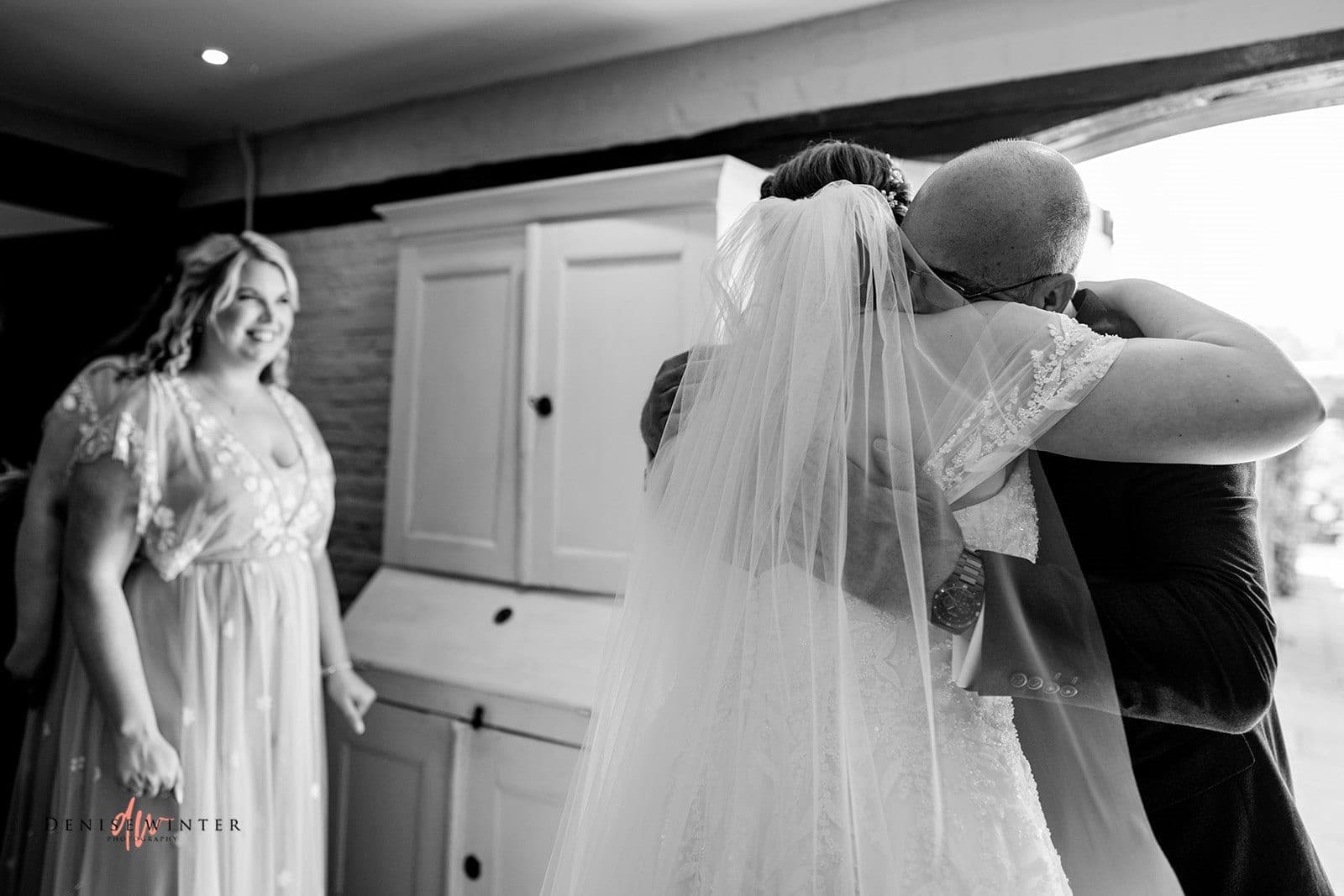 bride and her father at Ufton Court