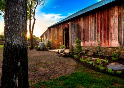 Esperanza Ranch Barn Morning