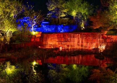 Esperanza Ranch Waterfalls with Thunders Color Theme