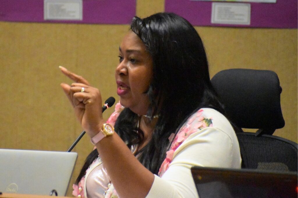 School Board member Diyonne McGraw voted to approve the new articulation agreement between the Alachua County Public Schools and Santa Fe College on Tuesday.