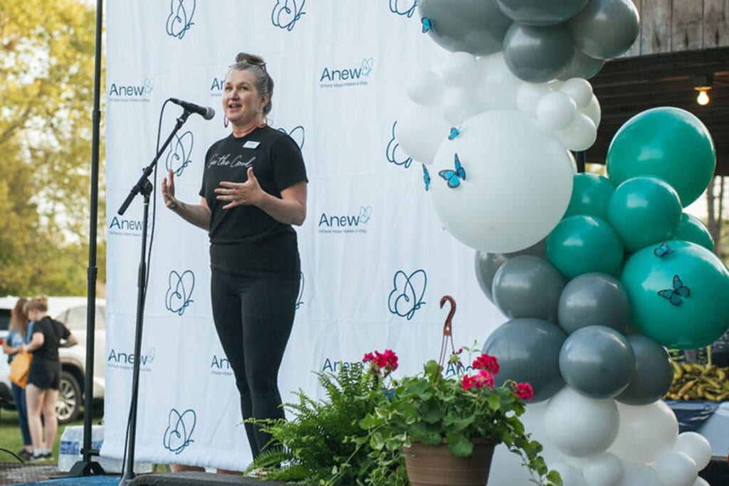 Anew founder Alison Ungaro speaks at organization's first annual Free to Fly 5k.