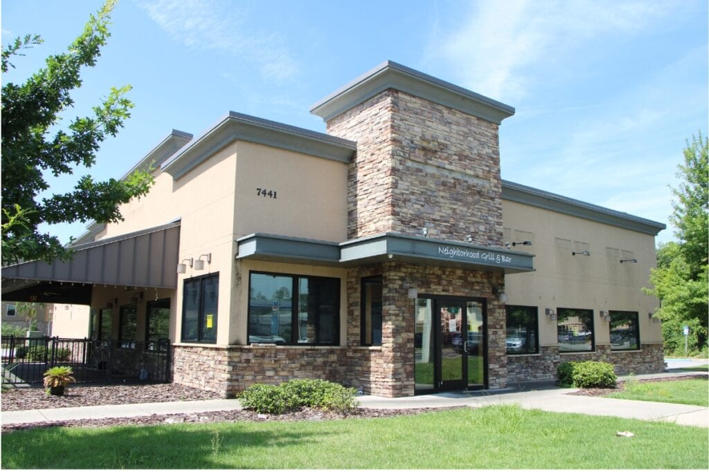 The Applebee's Grill and Bar at 7441 W. Newberry Rd. in Gainesville closed in May. Photo by Lillian Hamman