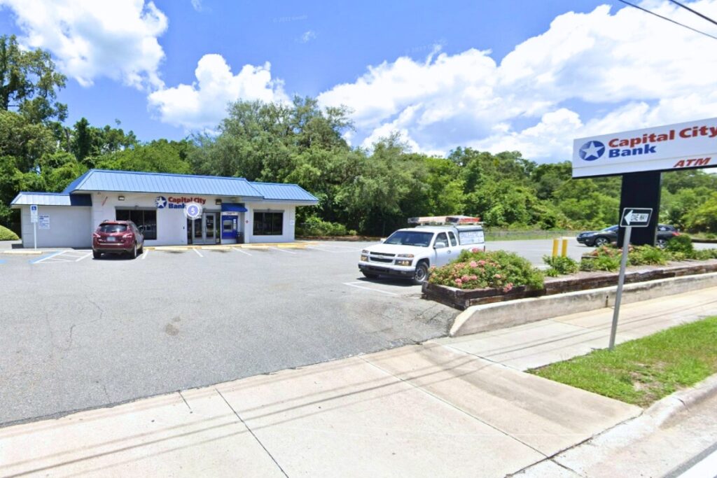 A Gilchrist County Sheriff’s deputy hit and killed a 41-year-old Bronson man who was lying in an unlit section of a Capital City Bank parking lot in Fanning Springs early Monday morning. Google M